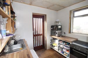 Photo 8- click for photo gallery